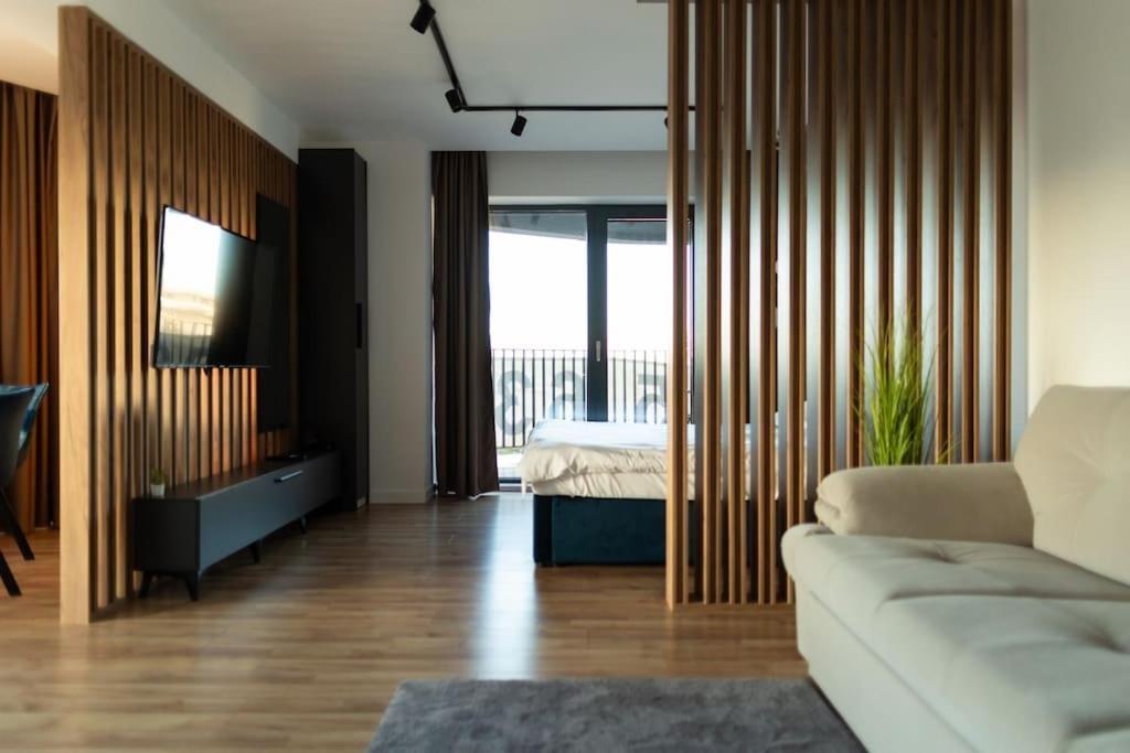 Nest Inn Azure Apartment Kaloşvar Dış mekan fotoğraf