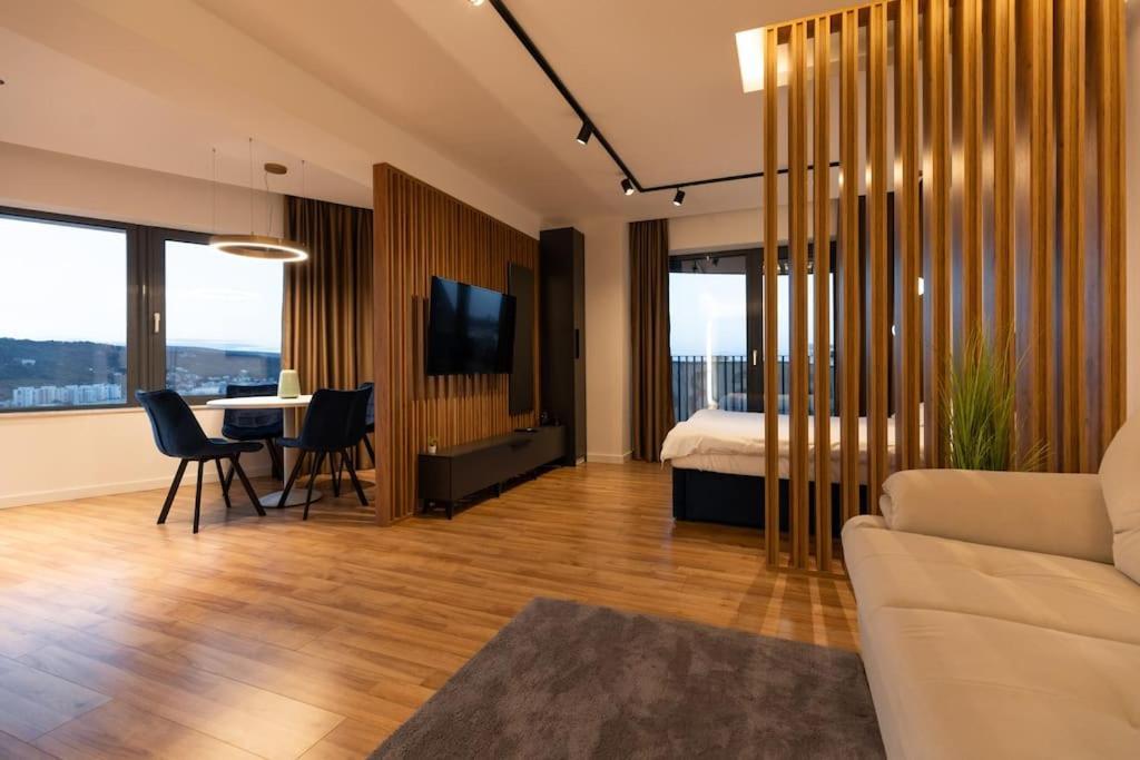 Nest Inn Azure Apartment Kaloşvar Dış mekan fotoğraf